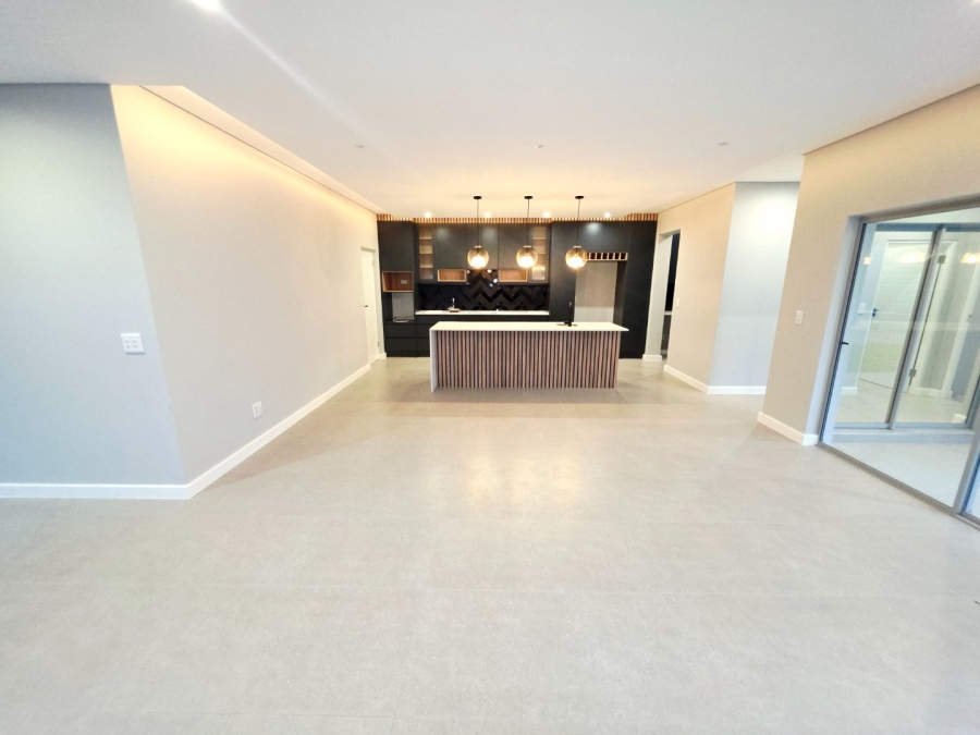 4 Bedroom Property for Sale in Sandown Western Cape